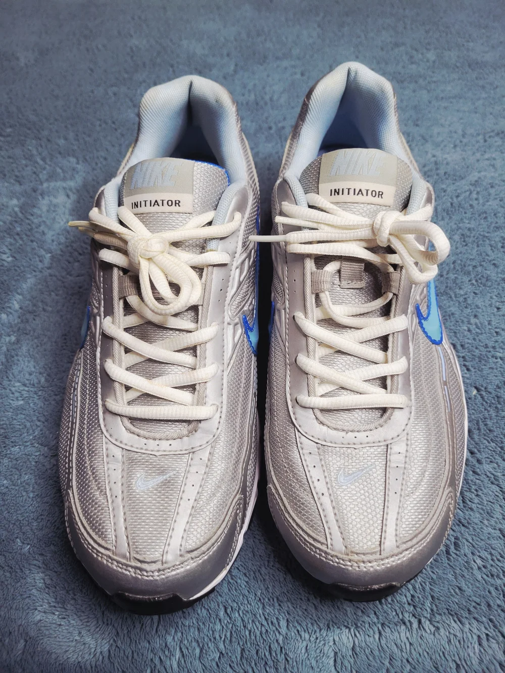 Nike Initiator Metalic Silver/ Ice Blue Womens Size 10